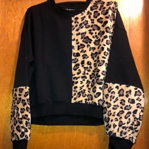 Leopard Print Spliced Pullover